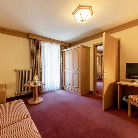 Hotel Dolomiti-3