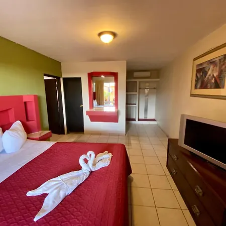 Hotel Los Altos-2