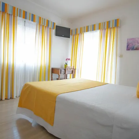 Geres Guest House-2