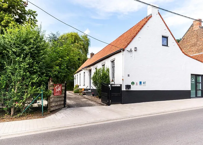 Au Petit Dragon Bed and Breakfast Bergen