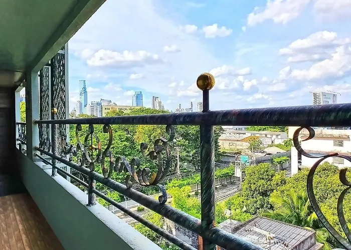 The Montana Lodge-Sathorn Bangkok
