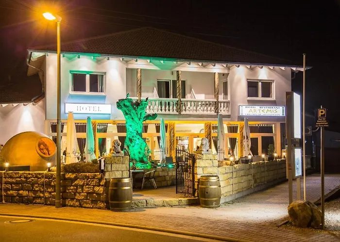 Hotel Restaurant Artemis Weisenheim am Berg