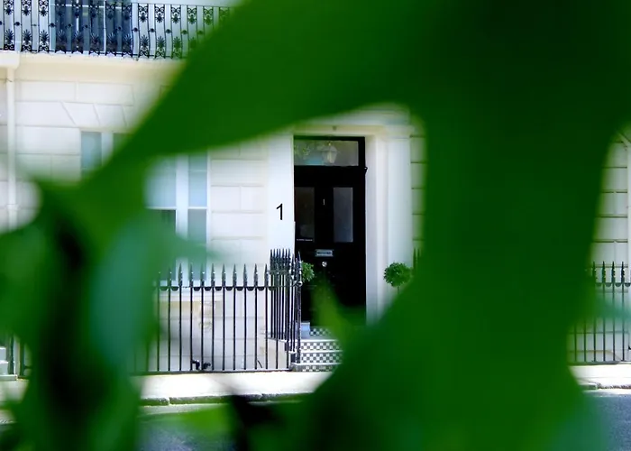Aparthotel 1 Craven Hill Gardens London