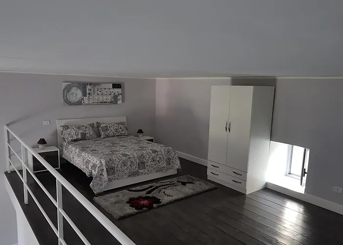 B&B La Torretta Chiaia Naples
