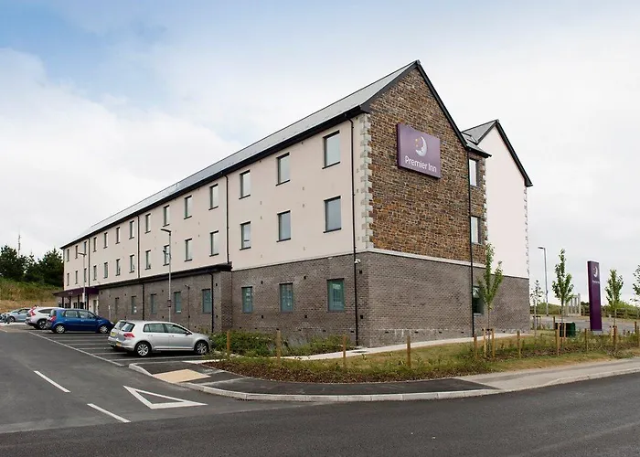 Premier Inn Premier Inn Wadebridge