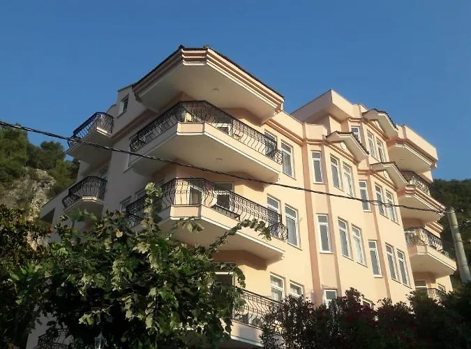 Pembe Köşk Apart Otel Fethiye