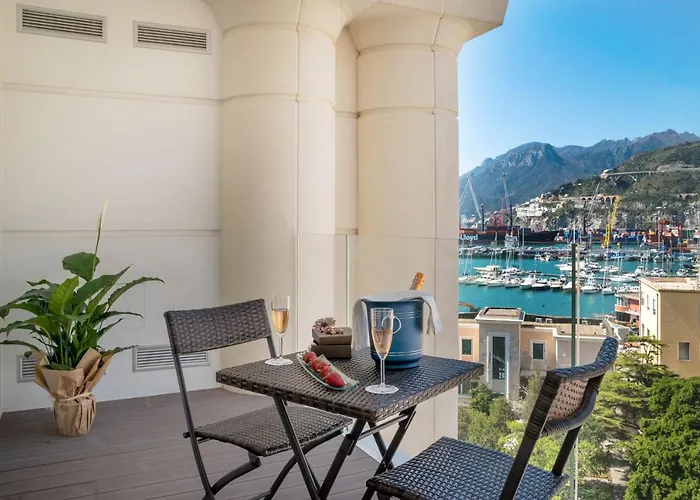 Crescent Moon Bed & Breakfast Salerno