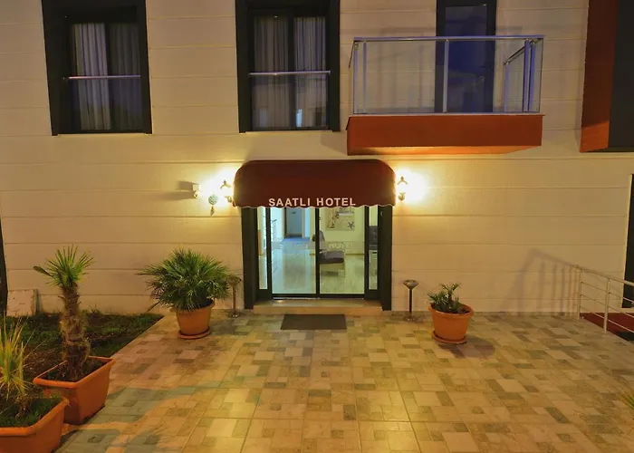 Saatlı Hotel Çeşme