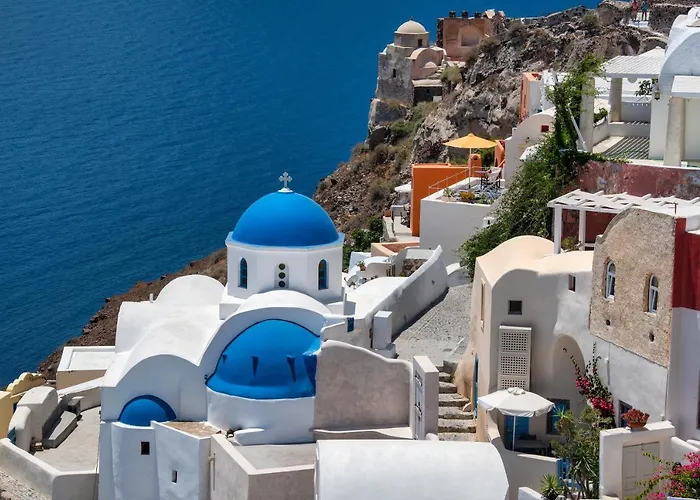 Kaleidoscope Oia Suites