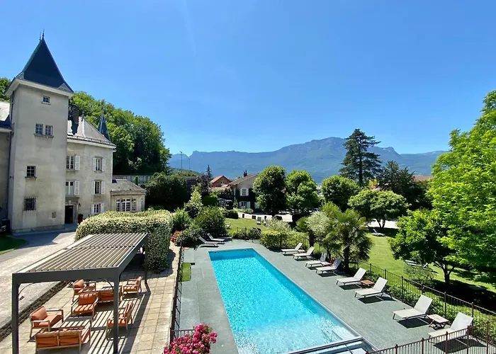 Chateau Hotel, Restaurant & Spa De La Commanderie Eybens