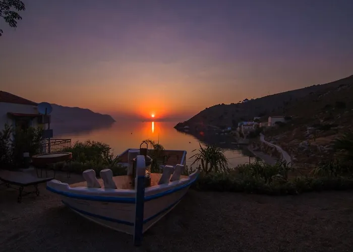 Niriides Hotel Apartments Symi