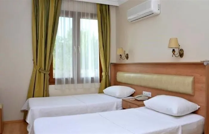 Ebruli otel Cunda Ayvalı
