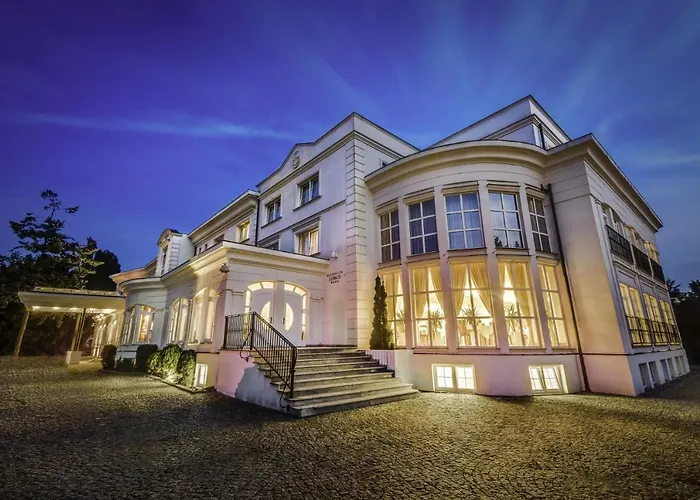 Hotel Lubicz Stolpmünde