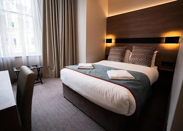 Oxford Hotel London