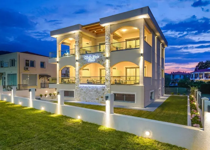 Maria Elena Suites Limenas 
