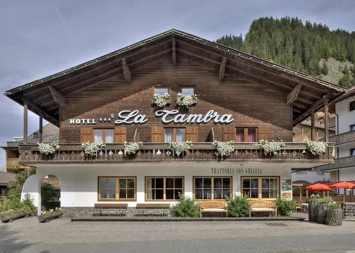 Hotel La Tambra Kurfar