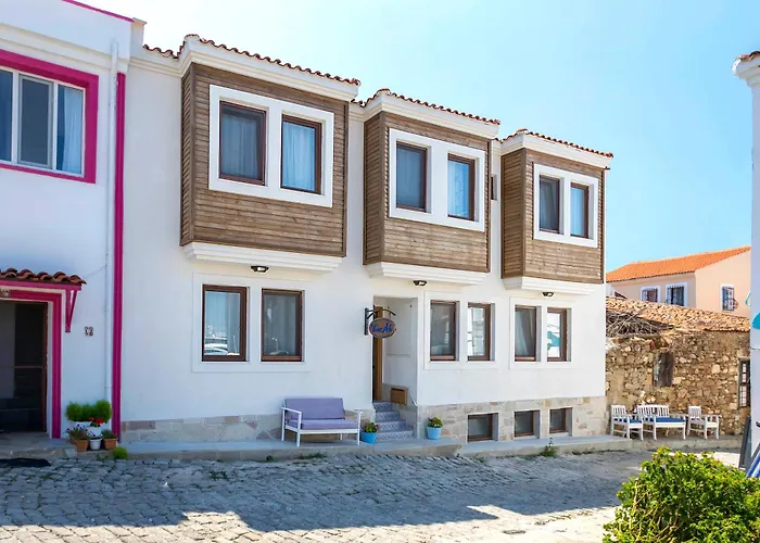 Troas Ada Hotel Bozcaada