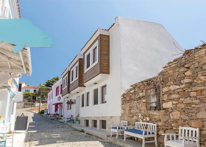 Troas Ada Hotel Bozcaada