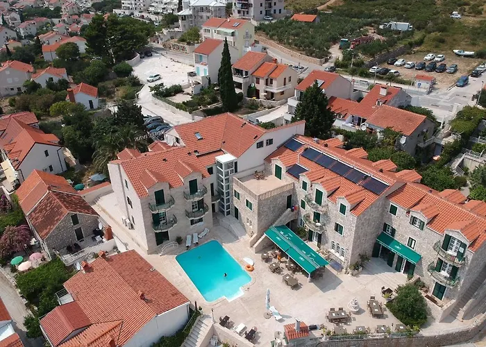 Hotel Ivan Dujmovic Dvori Milna 