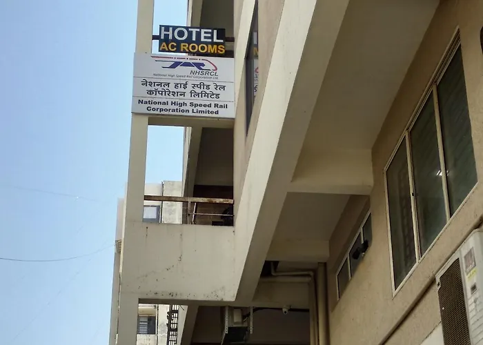 Hotel Restandride Anand