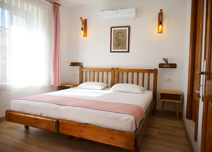 Ayisigi Hotel Ayvalı