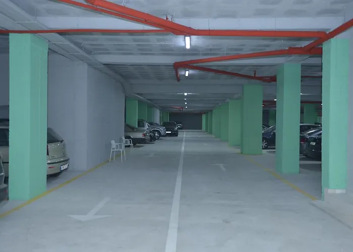 Twin Towers Hotel City & Beach Resort Shengjin 