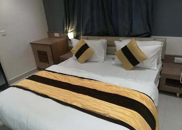 Hotel Satellite Inn Ahmedabad