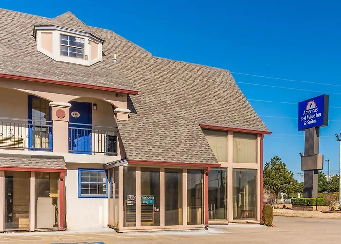 Econo Lodge Inn & Suites Oklahoma City
