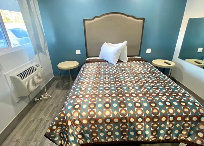 Dixie Motel Compton