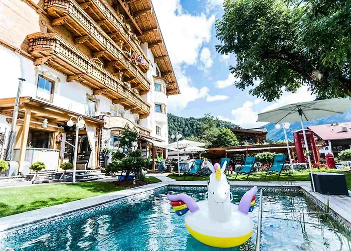 Alpenhotel Tyrol - B&B - Adults Only - Alpines Lifestylehotel Mit Naturspa & Wellness Pertisau