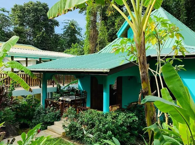O'Soleil Chalets Self Catering La Digue