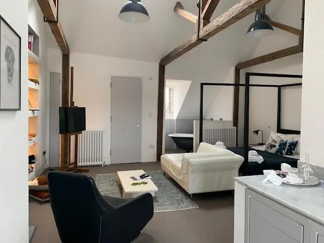 Montys Accommodation Lewes
