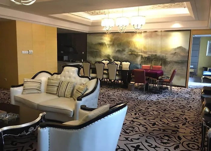Ramada By Wyndham Yangzhou Baoying Hotel