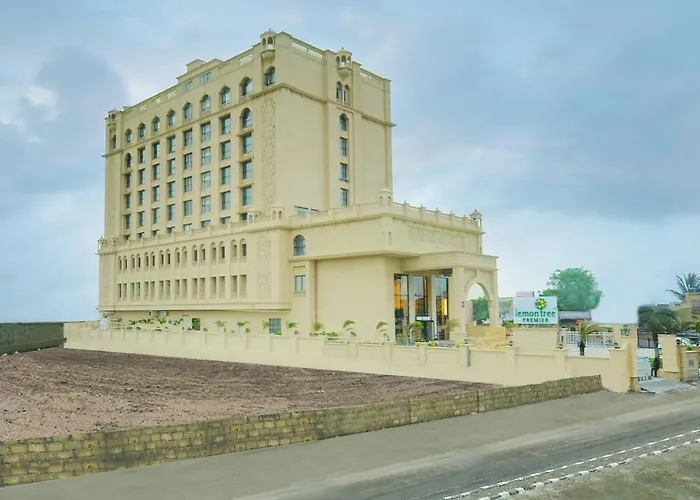 Lemon Tree Premier, Dwarka Hotel