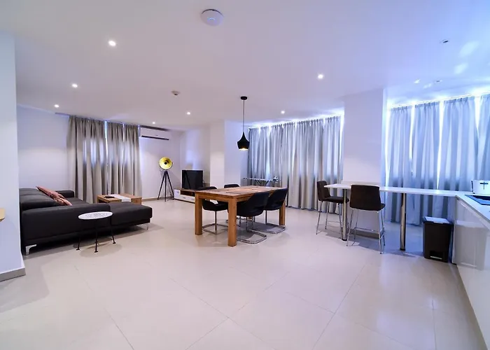 Suncity Hotel Apartment Accra