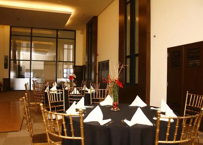 Oracle Hotel And Residences Quezon City
