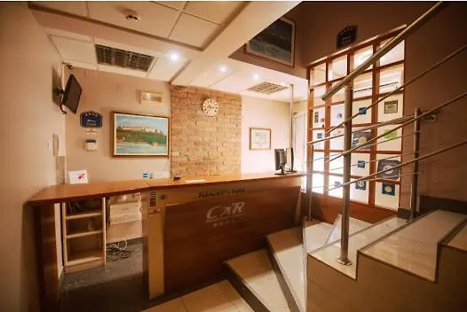 Car Royal Apartments And Rooms Novi Sad