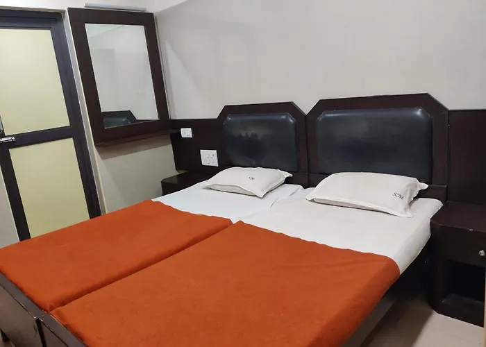 Hotel Sarada Nivas Chennai
