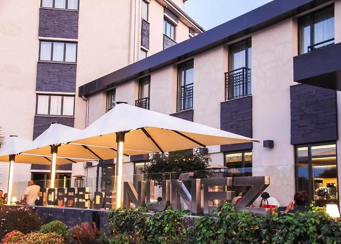 Hotel Torre De Nunez Lugo