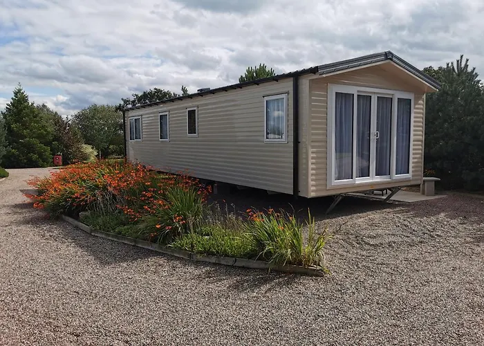 The Trotting Mare Holiday Lets - Adults Only Wrexham