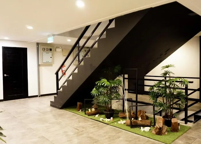 B-Black Hotel Chonburi
