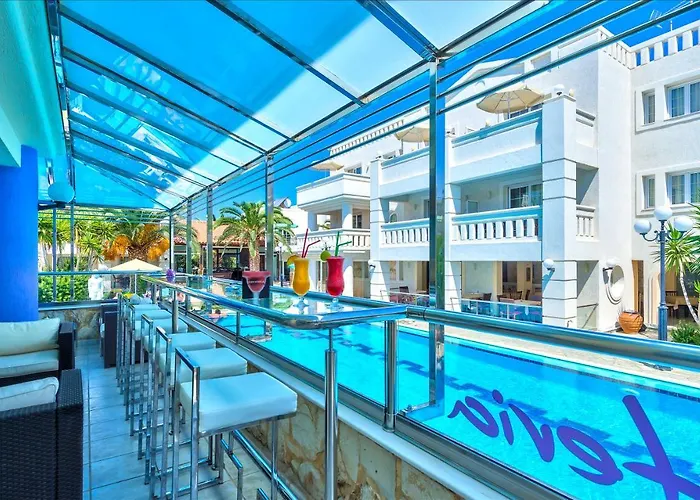 Castle Suites Hotel Platanés