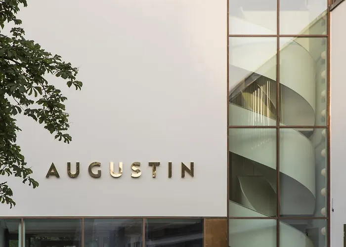 Jugend- Und Familienhotel Augustin Munich