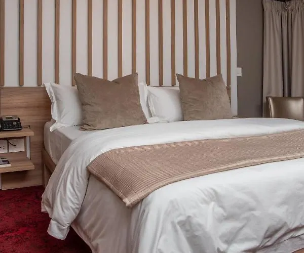 Loch Logan Hotel Bloemfontein