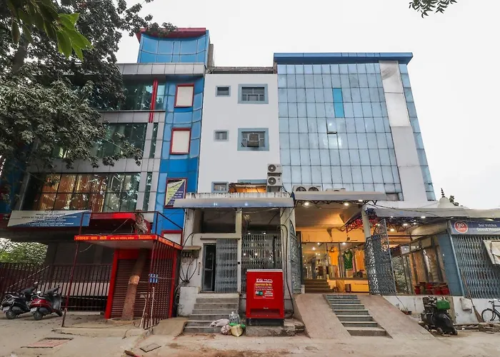Hotel Sai Vatika Guest House Lucknow