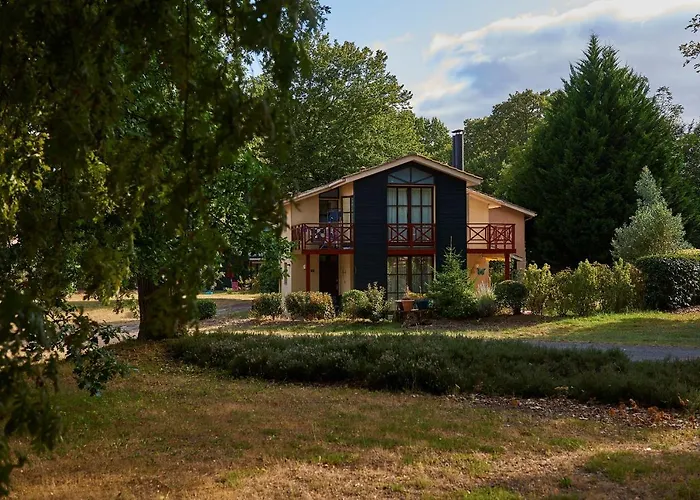 Residence Chateau De Salles