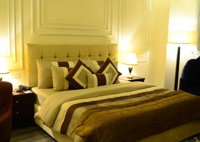 Belmorris Hotels & Resorts Multan