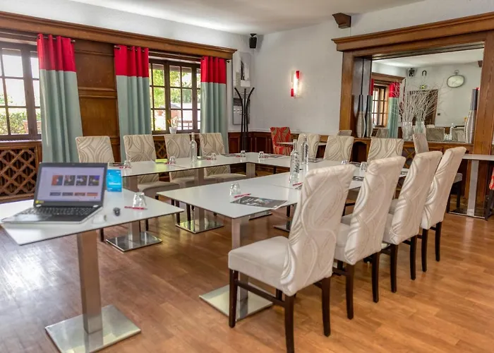 Hotel La Commanderie de Champarey à Bourgoin-Jallieu