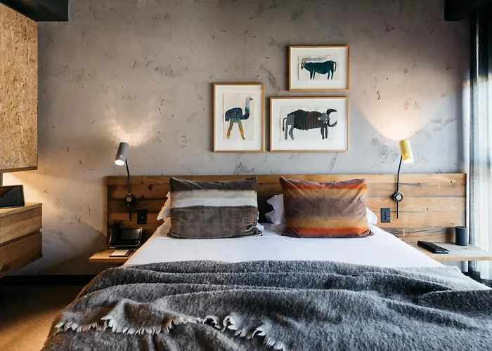 Ovolo Canberra, A Wyndham Hotel