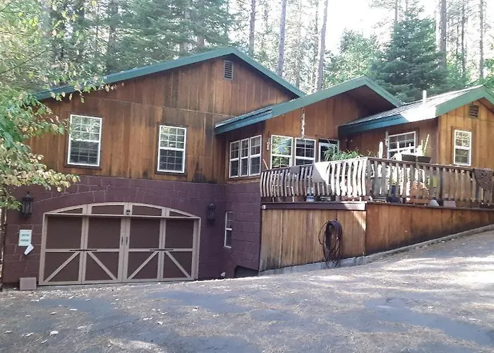 Winterfell Inn - No Xtra Fees, Dogs Ok, King & Queen Suites Arnold